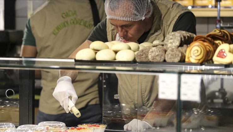 Bakan Yumaklı: Bayrama Özel Gıda Denetimleri Sürüyor