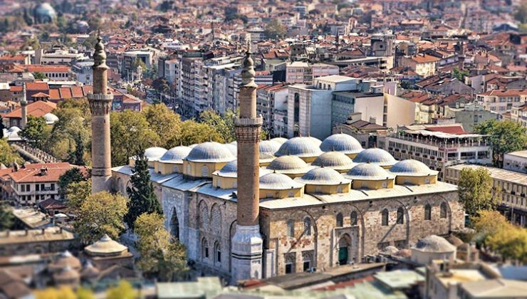 Ulu Cami’de Asırlık Yenileme…