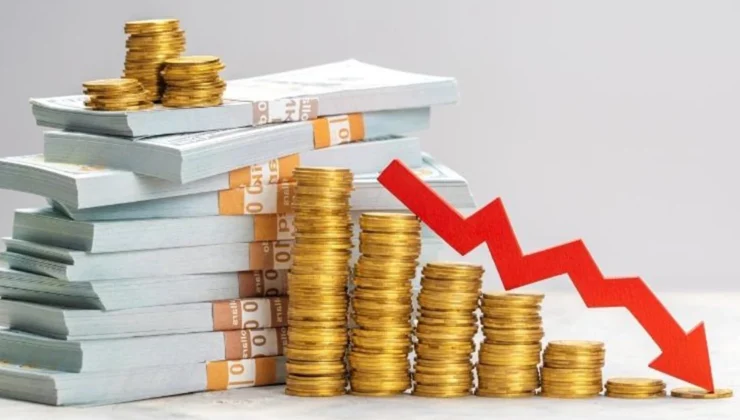 “Vatandaş Kurbanlık Değil, Geçim Derdinin Esiri Oldu”
