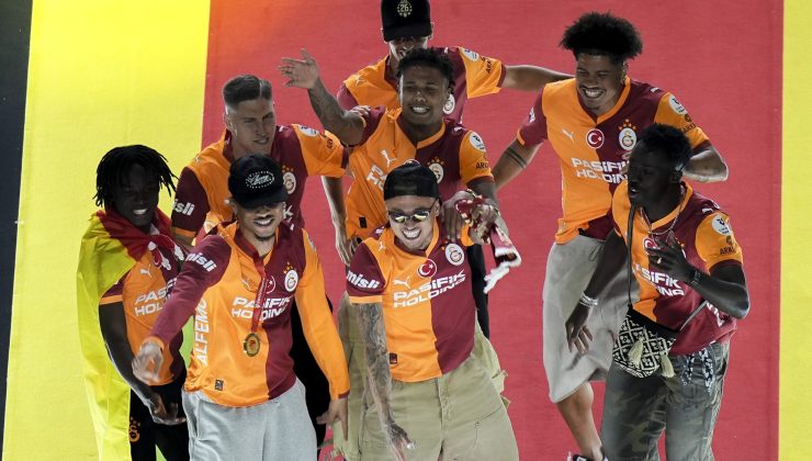 Galatasaray’da 3 İsmin Ayrılığı Kesinleşti
