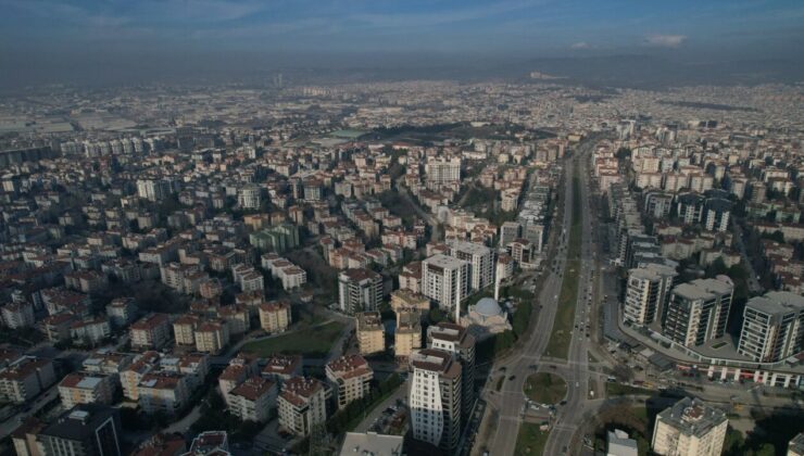“Çözümsüzlük, Kaos ve Yönetimsel İhmaller İlçemizi Sarsıyor”