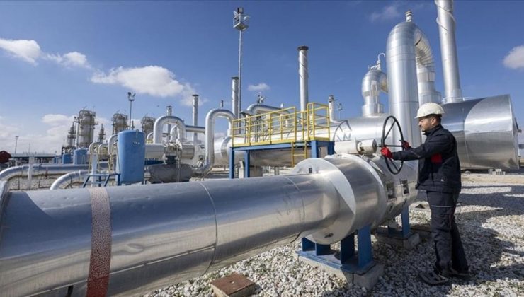 Piyasalarda Petrol ve Değerli Metallerde Hareketlilik