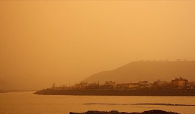 Senegal kaynaklı çöl tozu ve sarı kodlu yağış uyarısı