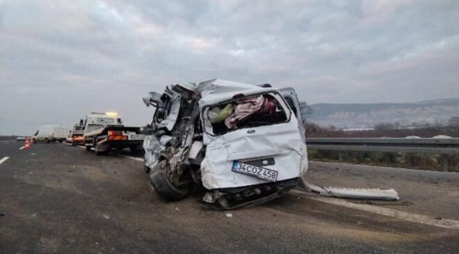 Orhangazi’de Göl Yolu Kavşağı Can Pazarı: Yetkililer Nerede?