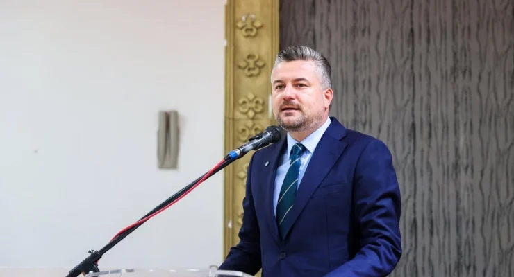 Buca Belediye Başkanı Görkem Duman Gözaltında