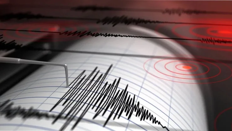 Gece Yarısı Korkutan Deprem! Sarsıntı 5 İlde Hissedildi