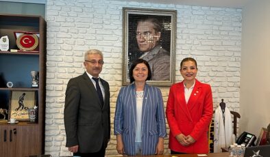 “Kadınların Siyasette Daha Güçlü Temsili Hedefleniyor”