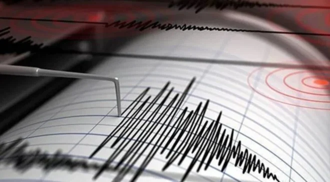Şemdinli’de 3.7 Büyüklüğünde Deprem