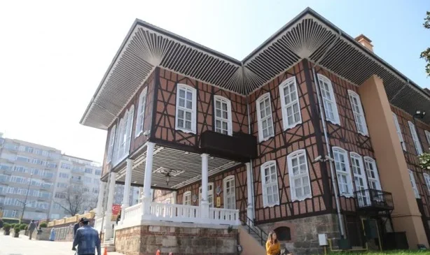 Alpaslan Yıldız: “Büyükşehir Yasası Kırsalı Çökertti, Acilen Yeniden Düzenlenmelidir”