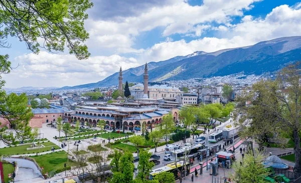 “Adil Paylaşımın Olduğu Yeni Bir Türkiye İnşa Edeceğiz”