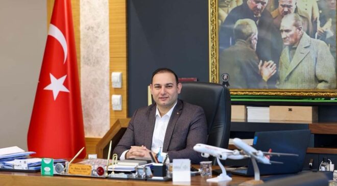 CHP’de İstifalar Sürüyor