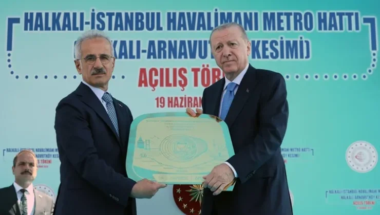 Halkalı-Arnavutköy metro hattı açıldı… Türkiye ulaşımda hızlanıyor