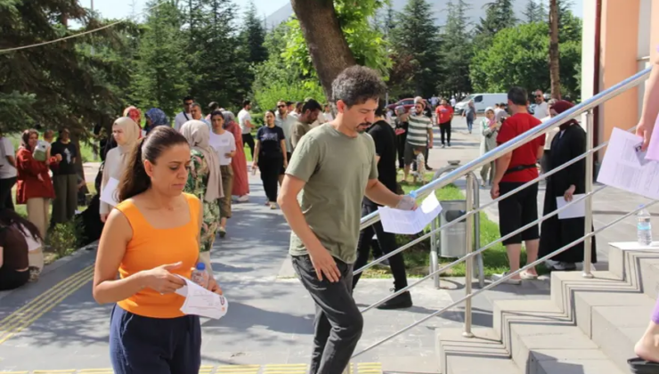 MEB Giriş Sınavı 26 Temmuz’a Ertelendi