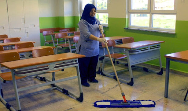 “Okullar Kaderine Terk Ediliyor”