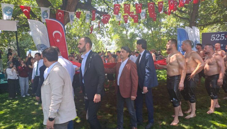 Zafer Partisi Bursa Teşkilatı, 525. Geleneksel Kozluören Yağlı Güreşleri’nde Yoğun İlgi Gördü