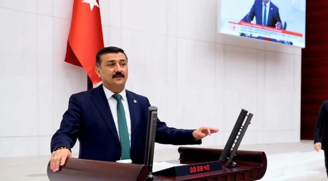 “1.172 Öğrenci, 108 Öğretmen ve Onlarca Çalışan Belirsizlik İçinde”
