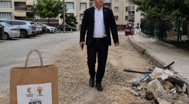 “Orhangazi’nin Sorunları Kahve ve Kolonya Dağıtarak Çözülemez”