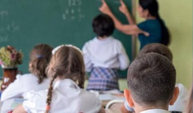 Eğitim Hizmeti Var, Güvence Yok