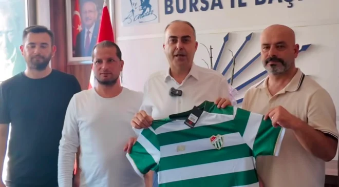 Turgut Özkan’dan İstanbul’daki Recep’e anlamlı Bursaspor jesti