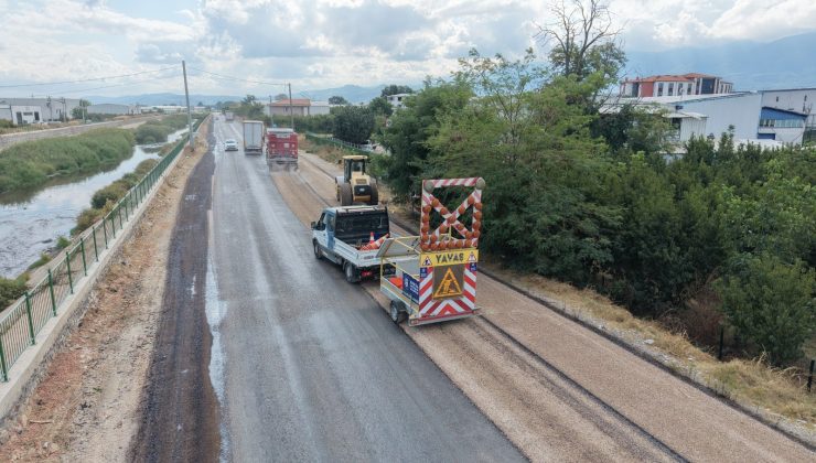 Büyükşehir Samanlı bağlantı yolunu yeniledi