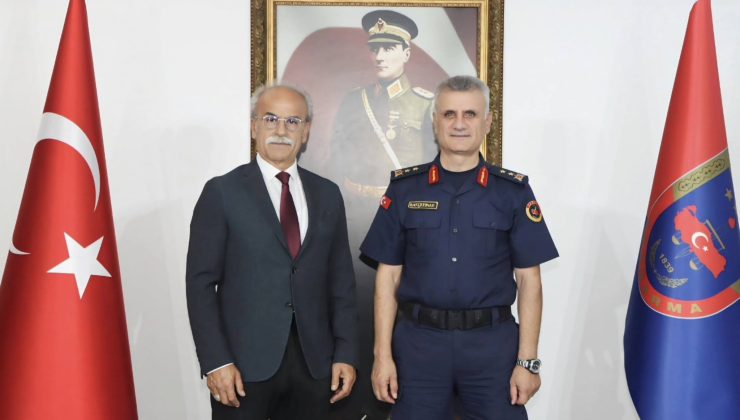 Bursa’da Sadi Aydın’dan Tümgeneral Mustafa Bakçepınar’a hayırlı olsun ziyareti
