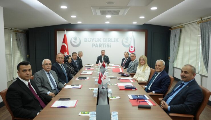 BBP’de gündem Bursa: Ekrem Alfatlı, Genel Başkan Destici ile görüştü