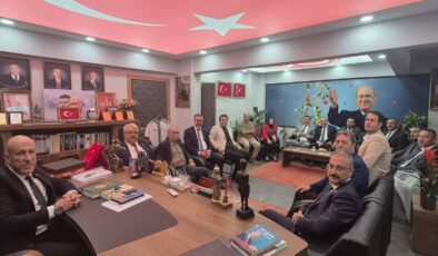 Türkiye Kamu-Sen Bursa’dan Yalova Çıkarması: Sendika Başkanları Ziyaret Edildi, Mustafa Deviren’e Hayırlı Olsun Mesajı