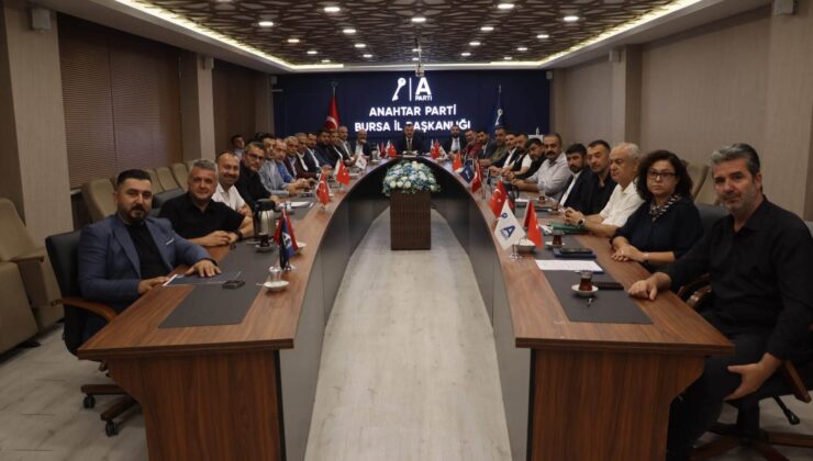 Anahtar Parti Bursa Teşkilatı, Ağıralioğlu’nun Bursa Programı İçin Sahaya İniyor