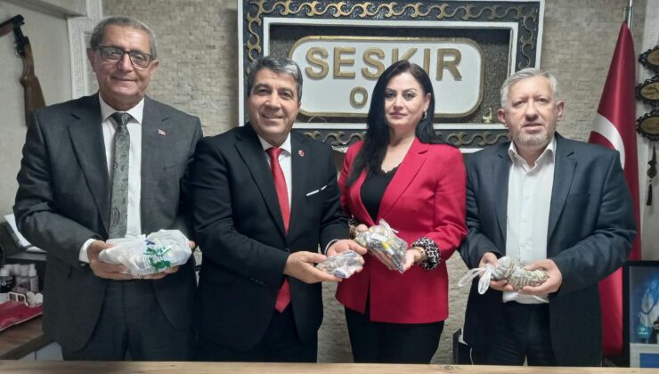 DSP Bursa İl Başkanlığı’ndan İşitme Engellilere Anlamlı Destek
