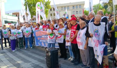 Bursa’da emekliler adına Saimler ve Aşık’tan seyyanen zam çağrısı