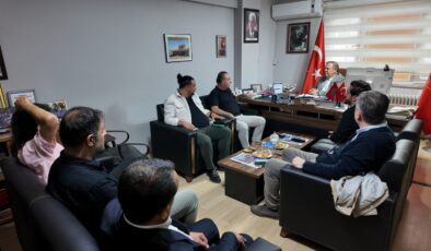 CHP Bursa’dan TÜED Uludağ’a ziyaret: Emeklilerin sorunları masaya yatırıldı