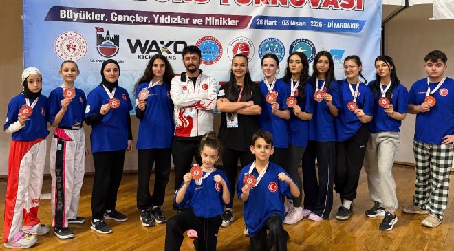 Mustafakemalpaşa’nın gururu Gizem Yıldız: Türkiye’yi Dünya Şampiyonası’nda temsil edecek