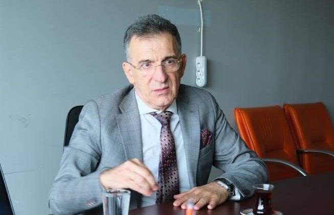 “Üniter devlet yapımız, laik Cumhuriyetimiz, millî egemenliğimiz ve tam bağımsızlığımız pazarlık konusu yapılamaz”