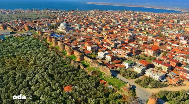 “İznik’in kaderi ihmale ve günübirlik siyasete terk edilemez”