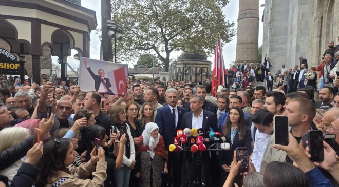 Özgür Özel Bursa’da: Bozbey ziyaretiyle başlayan programda yoğun gündem