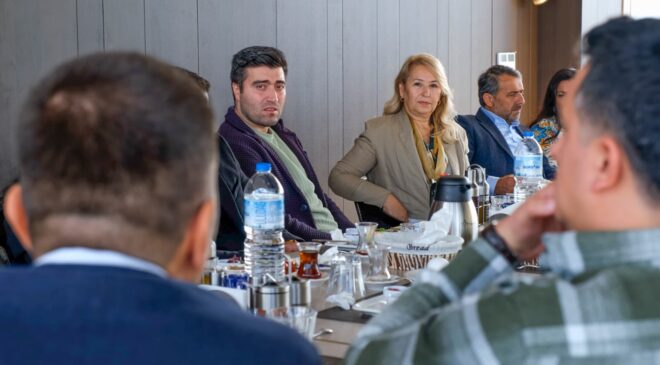 Sibel Özbudak, Gemlik ve Orhangazi’de Avukatlarla Bir Araya Geldi