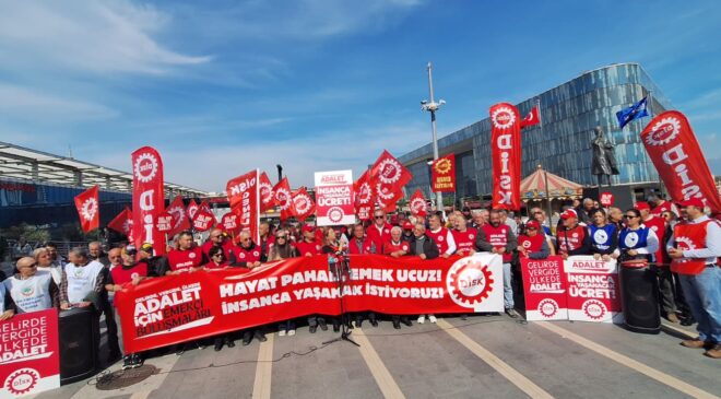 DİSK Genel Başkanı Arzu Çerkezoğlu Bursa’dan Seslendi: “Gelirde, Vergide, Ülkede Adalet İstiyoruz”