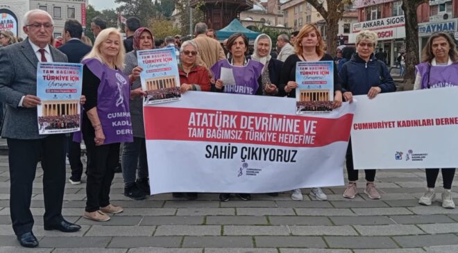 CKD OSMANGAZİ ŞUBESİ’NDEN 29 EKİM ANITKABİR YÜRÜYÜŞÜ İÇİN HAZIRLIK ÇALIŞMASI