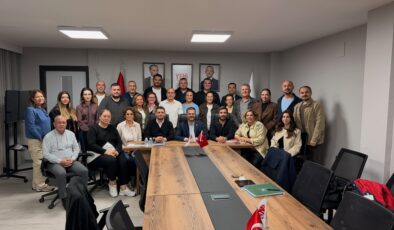 Yeni Partili Özgür Şahin’den Nilüfer’de görev değişimi mesajı: “Bu bir veda değil”