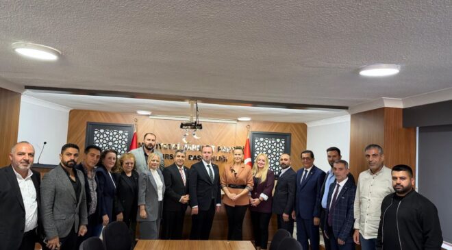 DSP Bursa İl Başkanı Mehmet Seskır’dan MHP İl Başkanı Özcanbaz’a Hayırlı Olsun Ziyareti