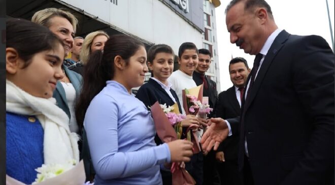 Anahtar Parti Osmangazi’den 136 mahalleyi kapsayan kapsamlı çalışma