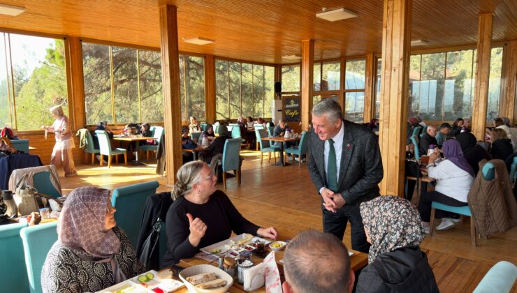 Arıkan: “İlçemiz İçin Çalışmaya, Harmancık’ın İhtiyaçlarını Gidermeye Devam Ediyoruz”