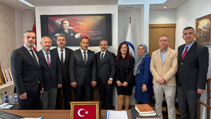 İbrahim Bulut ve Şube Başkanlarından SGK Bursa İl Müdürü Cem Taşkaldıran’a Ziyaret