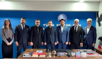 MHP’li Sezer Çetincengiz ve Taha Şen’den Türk Eğitim-Sen Bursa 2 No’lu Şube’ye ziyaret