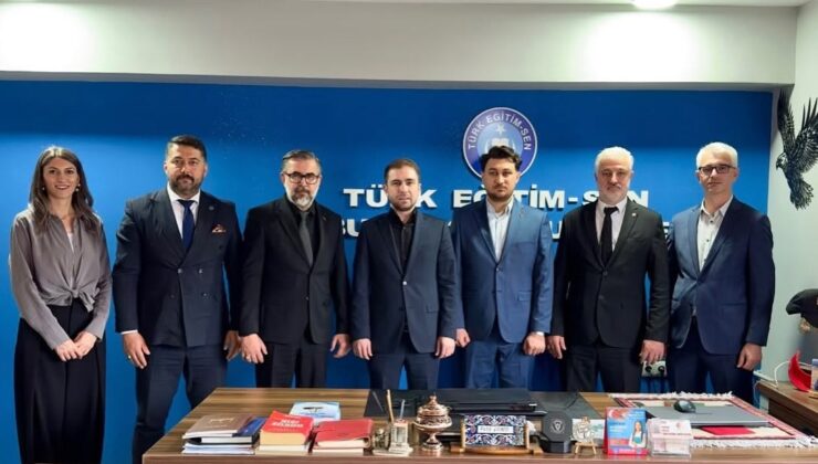 MHP’li Sezer Çetincengiz ve Taha Şen’den Türk Eğitim-Sen Bursa 2 No’lu Şube’ye ziyaret