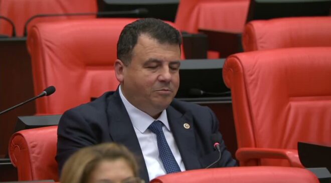 Hasan Öztürk: “Bursa’nın hızlı treni türküdeki kara trene döndü!”