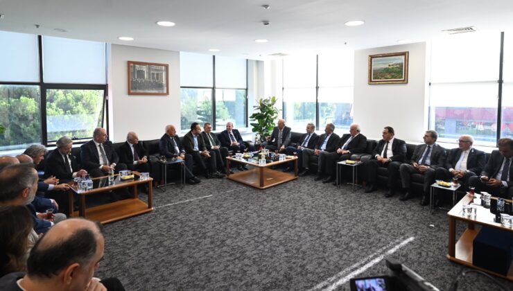 BESOB’dan BTSO Başkanı Özer Matlı ve Meclis Başkanı Erol Dağlıoğlu’na hayırlı olsun ziyareti
