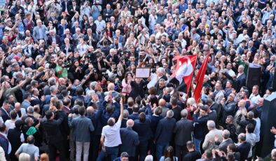 Mustafa Bozbey’den tutukluluk kararına tepki: “Kararı hemşehrilerimin vicdanına bırakıyorum”