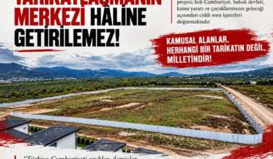 Bursa’da Yeniköy’deki Menzil Külliyesi’ne ortak tepki: “Laik Cumhuriyet ve hukuk devleti sahipsiz değildir!”