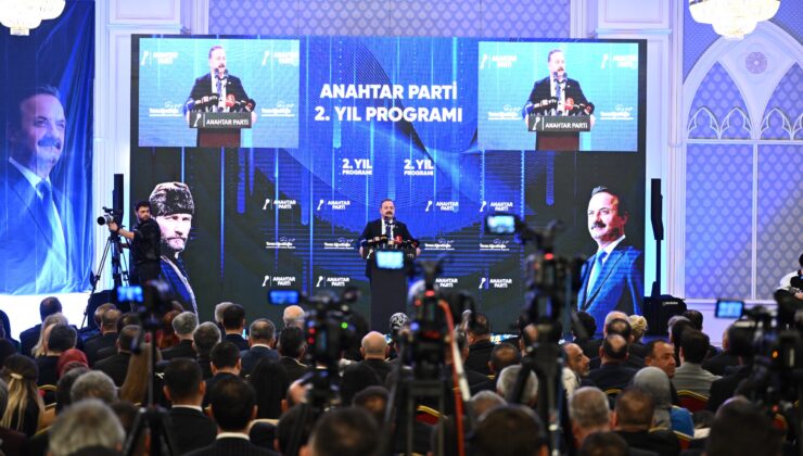 YAVUZ AĞIRALİOĞLU: “ARTIK ÇARESİZ DEĞİLSİNİZ, ANAHTAR PARTİ VAR!”